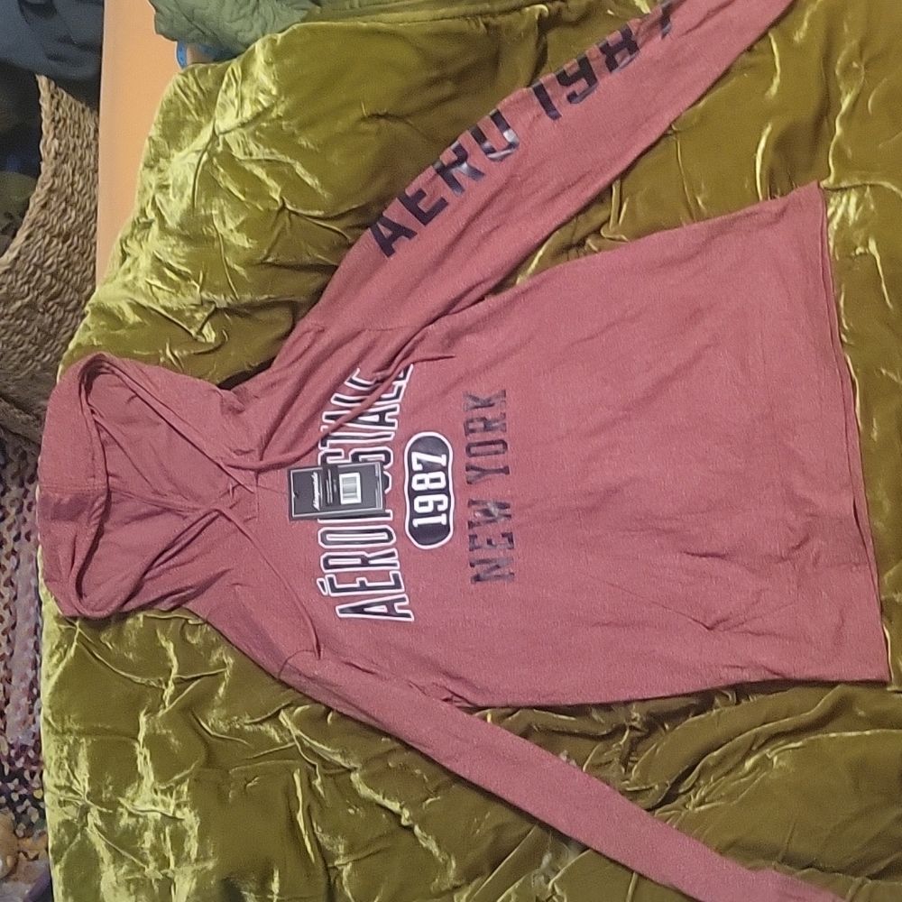 3 for $20⭕️Aeropostale hoodie